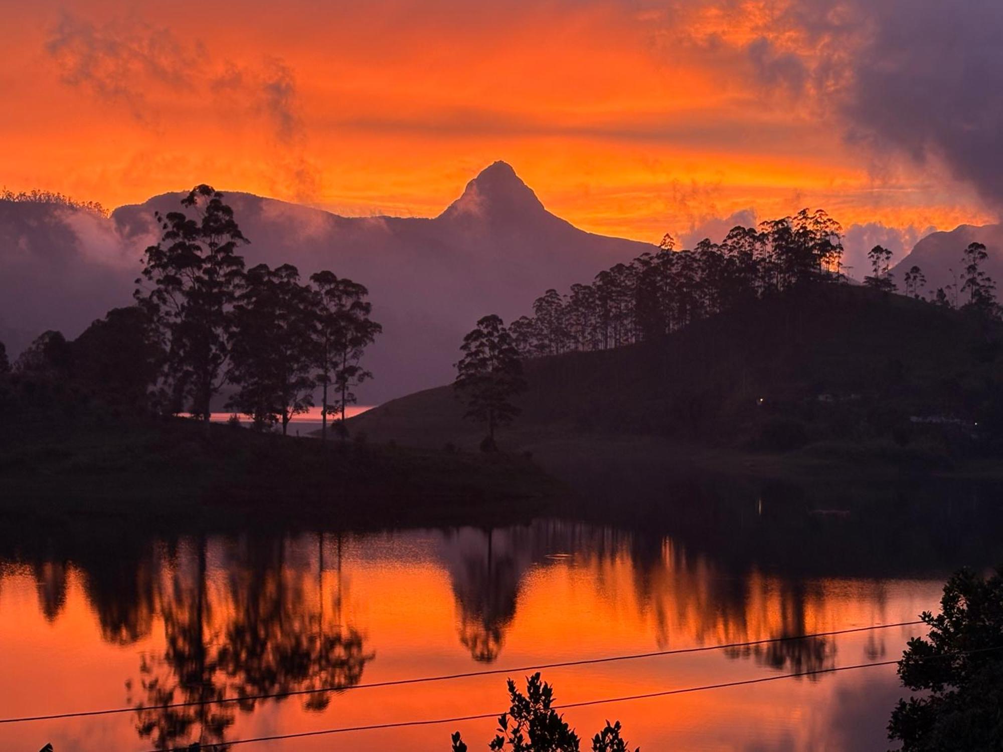 Butterfly Mountain Lake Side Maskeliya Luaran gambar