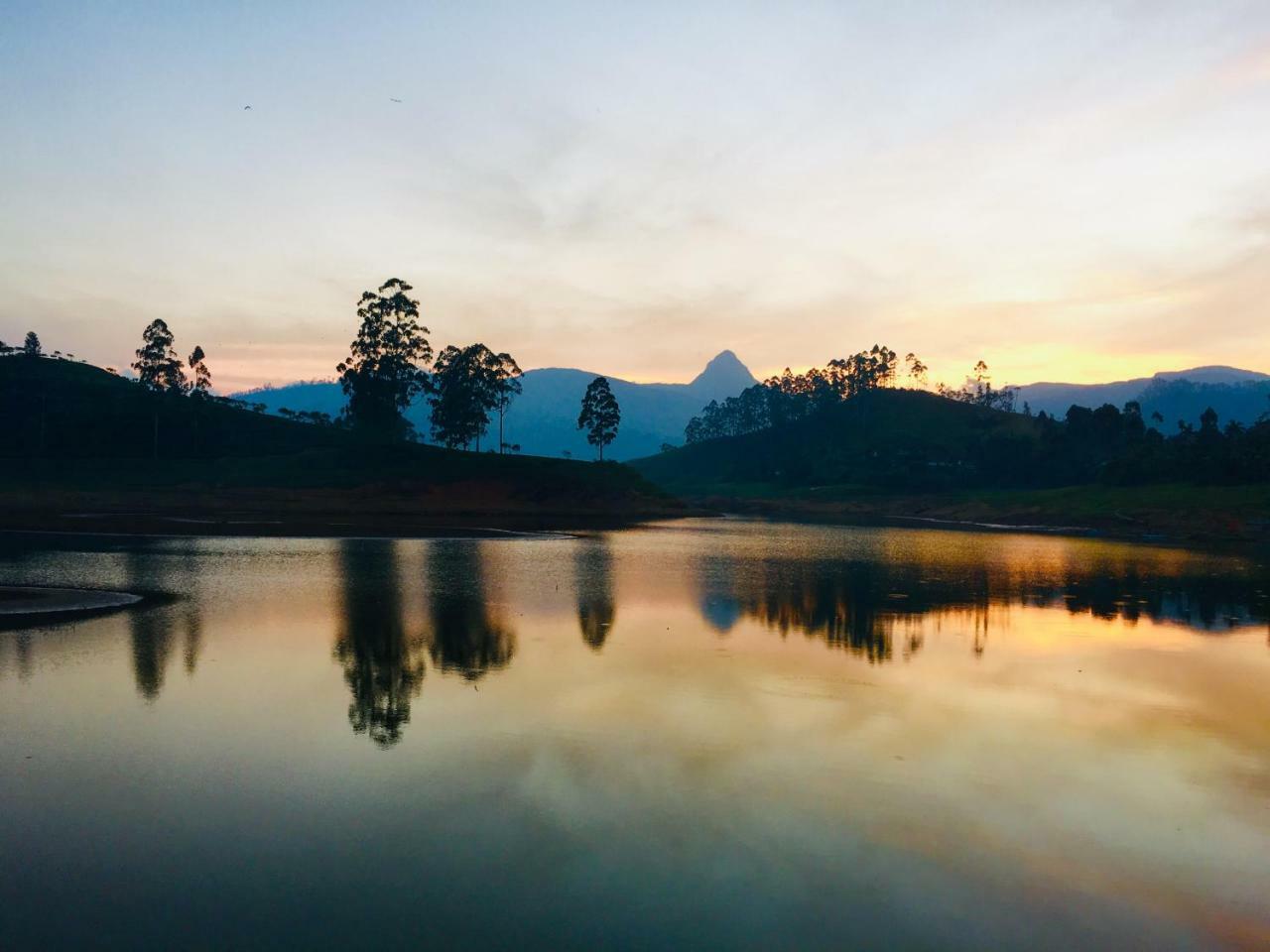 Butterfly Mountain Lake Side Maskeliya Luaran gambar